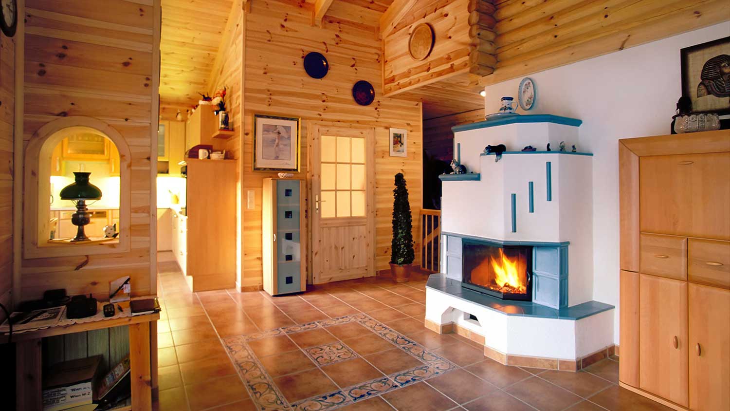 Kachelofenbau, Kaminbau, Leipzig, Fliesen, Kamine, Kamin, Kachelofen, Schornsteinbau, Naturstein, Ofenbau,Schkeuditz, Delitzsch, Krostitz, Schönwölkau, Bad Düben, Eilenburg